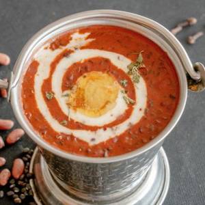 Pind Ki Khas Dal Makhani