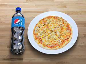 Simply Chicken Pizza + Pepsi 600 ml Pet Bottle Bottle