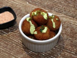 Jalapeno Corn And Cheese Poppers