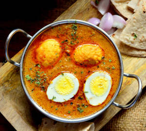 Egg Curry (2 Psc)