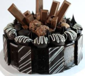 Kitkat Ferrero Rocher Combo Cake