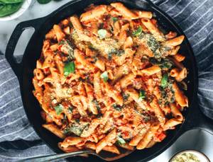 Cheese Red Sauce Pasta