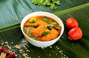 Sambar Vada (2 Pcs)