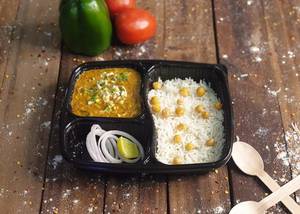 HR Panner Tikka Masala With Choice Of Bread OR Rice Combo