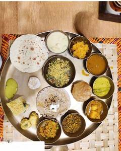 Single take away [1 person]