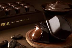 Intense Dark Bar - Centre filled Dark Chocolate