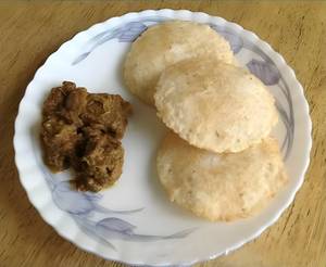 3 Masala Pathiri+single Chicken Curry