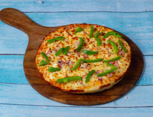 7'' Onion & Capsicum Pizza