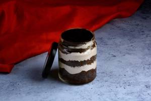 Creamy Chocolate Jar Cake