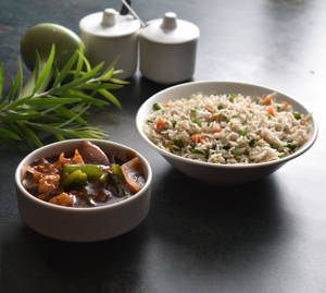 Chilli Paneer + Veg Fried Rice 