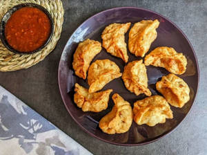 Chicken Momos Fried (8pcs)