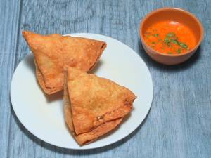 Samosa (1 Pc)