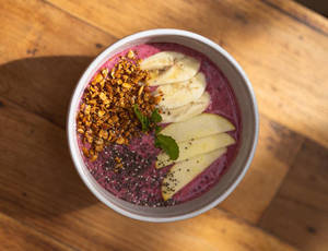 Berry And Chia Smoothie Bowl