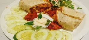65 Chicken Shawarma With Salad