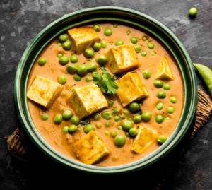 Matar Paneer
