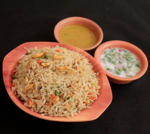 Kaju Fried Rice