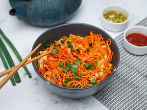 Egg Sichuan Fried Noodles