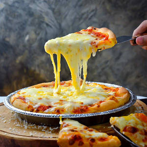 Extreme Cheese Blast Pizza