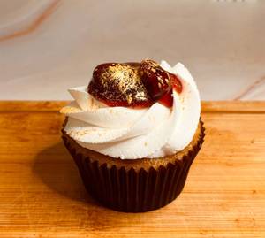 White Forest Cupcakes (2pcs)