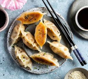 Yaki Gyoza ( Vegetarian )