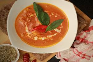 Thai Red Curry With Steamed Rice