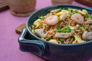 Schezwan Fried Rice Non Veg