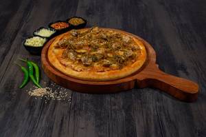Chilly Chicken Pizza