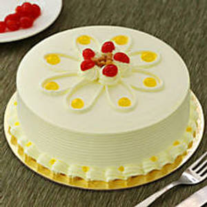 Strawberry Gateau Cake (Eggless)