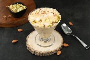 Dry Fruit With Fresh Cream