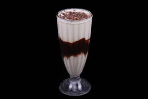 Peanut Butter Smoothie ( Banana , Peanut , Dark Chocolate )