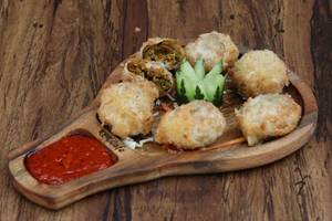 Kurkure Momos [6 Pcs]