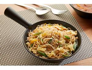 Egg Chilli Garlic Noodle