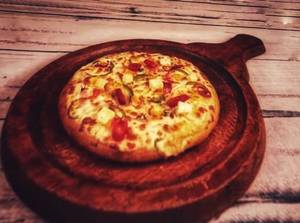 Double Loaded Paneer Tikka Pizza