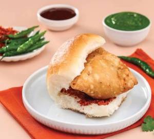 Samosa And Pav (4 Pcs)
