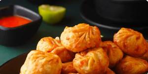 Veg Frid Momos 6 Pcs