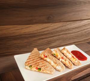 Paneer takatak sandwich