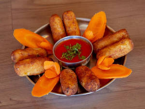 Corn Cheese Rolls (8pc)