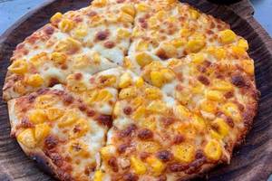 Spicy Corn Pizza