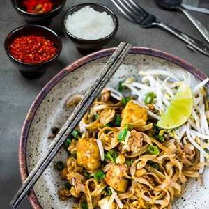 Chicken Pad Thai Noodles -Gluten Free-  (Serves 1-2)