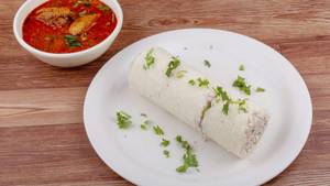 Puttu + Chicken Curry