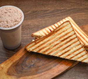 Chicken Cheese Sandwich With Oreo Shake