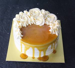 Butterscotch Eggless Cake
