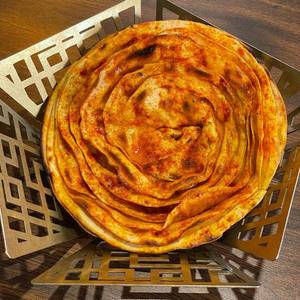 Laal Mirch Ka Parantha