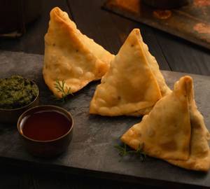 Punjabi Samosa (2 Pieces)