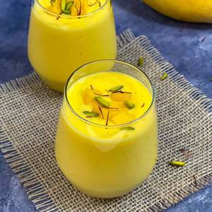 Mango Lassi (350Ml)
