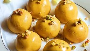 Besan Laddu