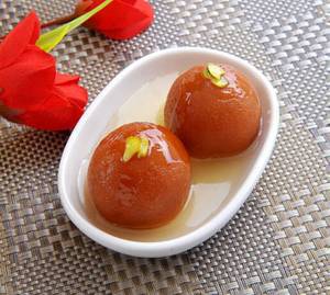 Garam Gulab Jamun (2 Pcs)