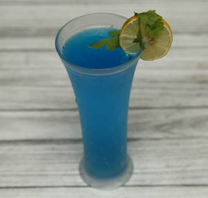 Blue Ocean mojito