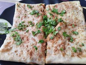 Chicken Ceylon Egg Parotta
