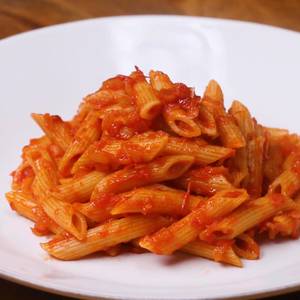Red Sauce Pasta With Paneer